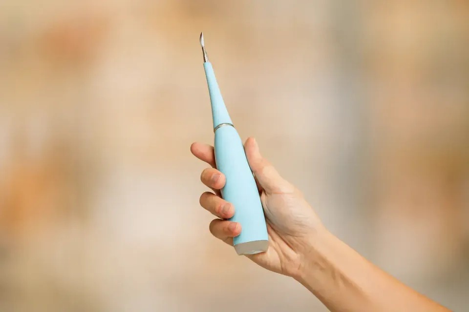 Plaque Blaster Reviews : I Tried It… Then Found A Better Device That Actually Works
